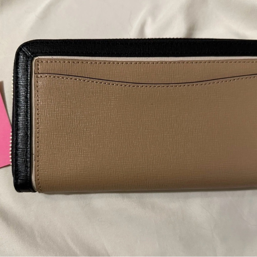 Kate Spade Dark Beige/Tan and Black Zip Wallet - Picture 2 of 11